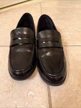 Banana Republic Black Patent Penny Loafers